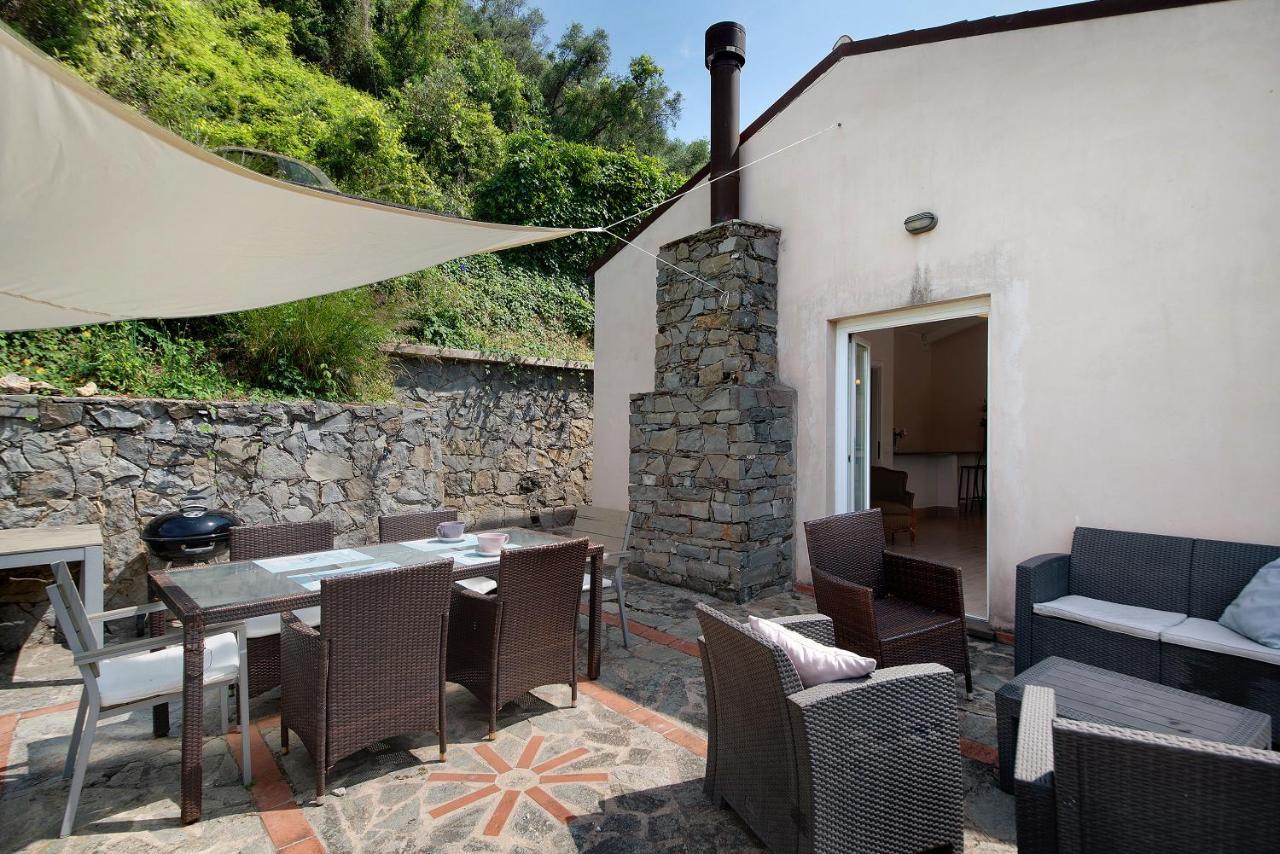 Nespolo Villa Levanto
